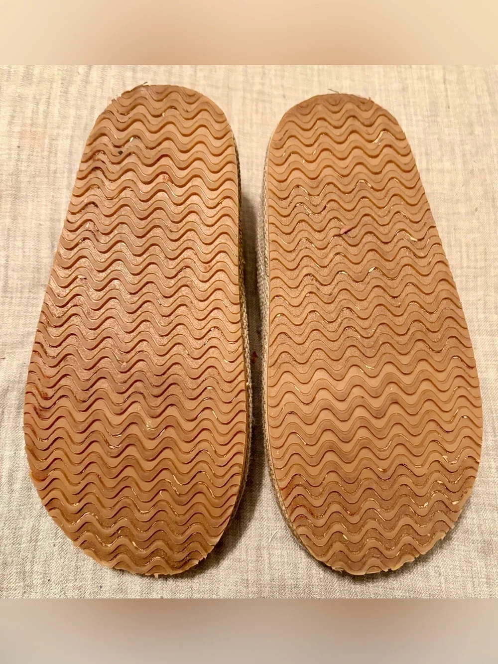 Little Boy’s Sz 11c The Children's Place Beige Canvas Slip-On Dress Shoes